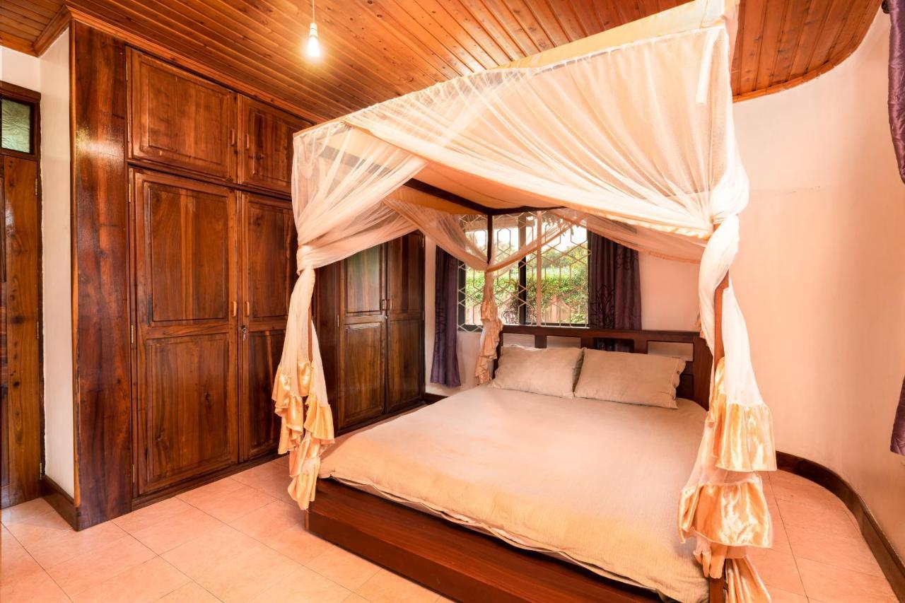 Dreamer'S Accommodation Arusha Ngoại thất bức ảnh