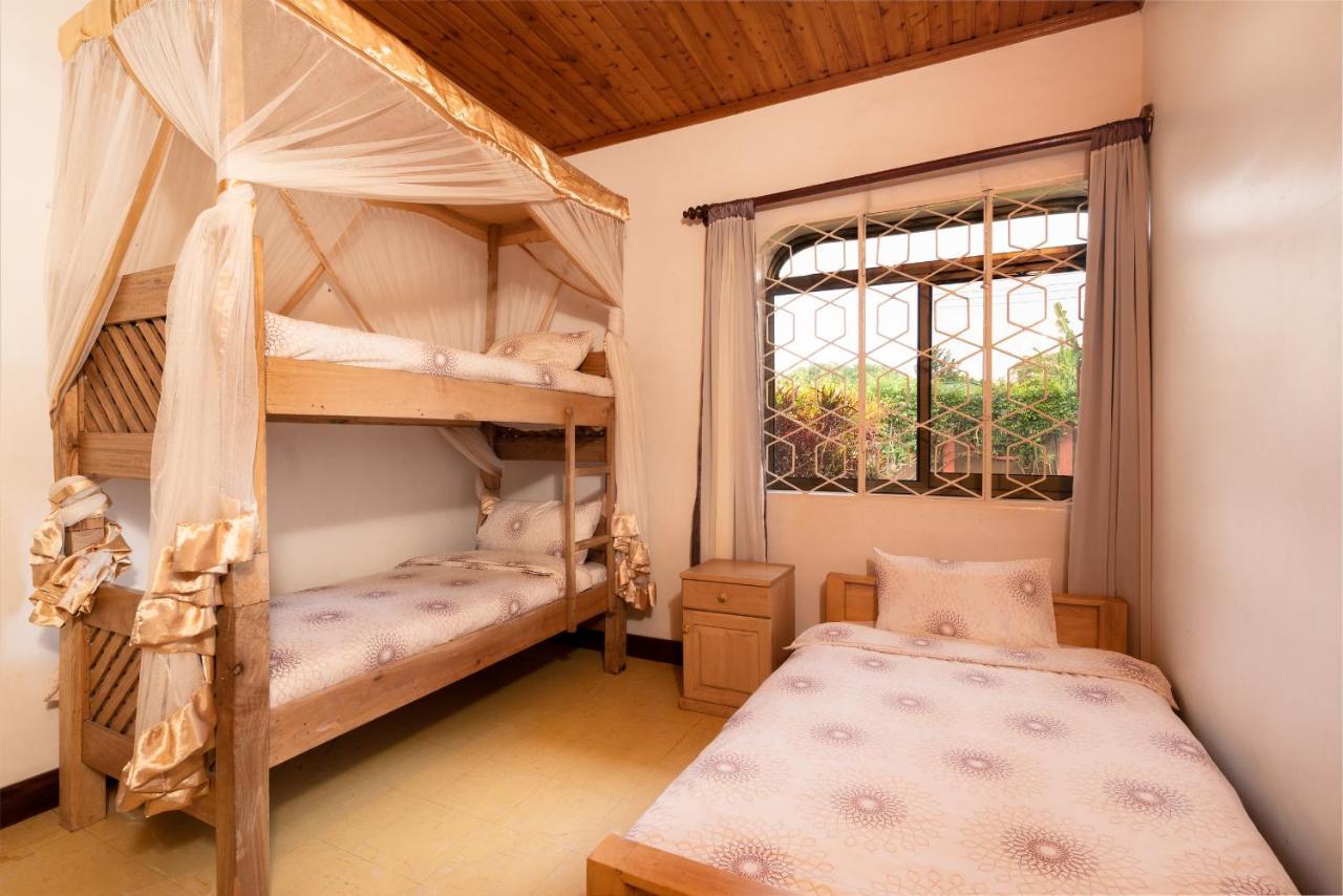 Dreamer'S Accommodation Arusha Ngoại thất bức ảnh